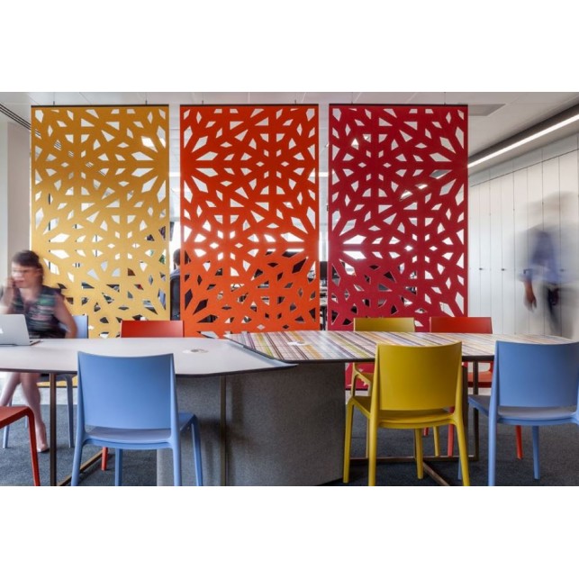Autex Cascade Hanging Screen - Static