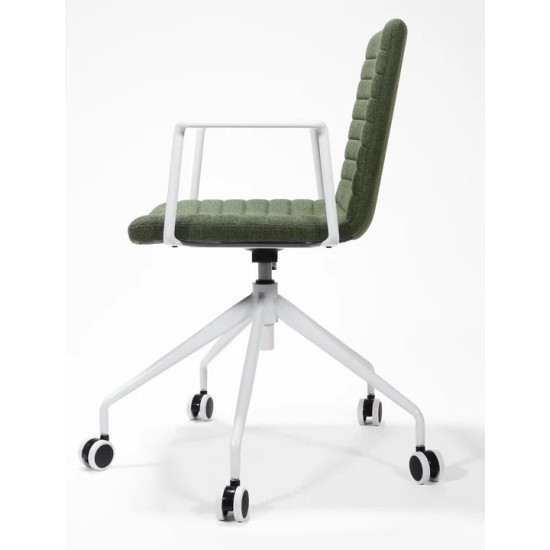 Pixel Chair with Swivel 5 Star Base and Arms CHOICE OF 5 COLOURS