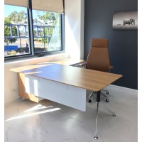 Potenza Executive Desk Birch with Summit Chair Potenza Executive Desk Birch with Summit Chair