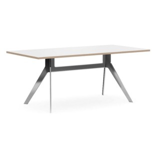 Delta Nouveau Executive Desk
